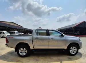 Toyota Hilux Revo Double Cab Deisel 2.8 AWD 2020 Silver