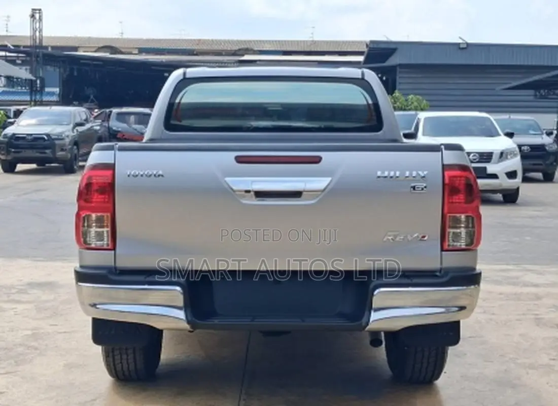 Toyota Hilux Revo Double Cab Deisel 2.8 AWD 2020 Silver