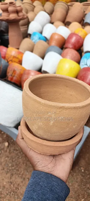 Clay Pots Plantsers