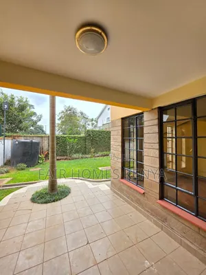 5bdrm Townhouse / Terrace in Convent Drive, Muthangari for rent