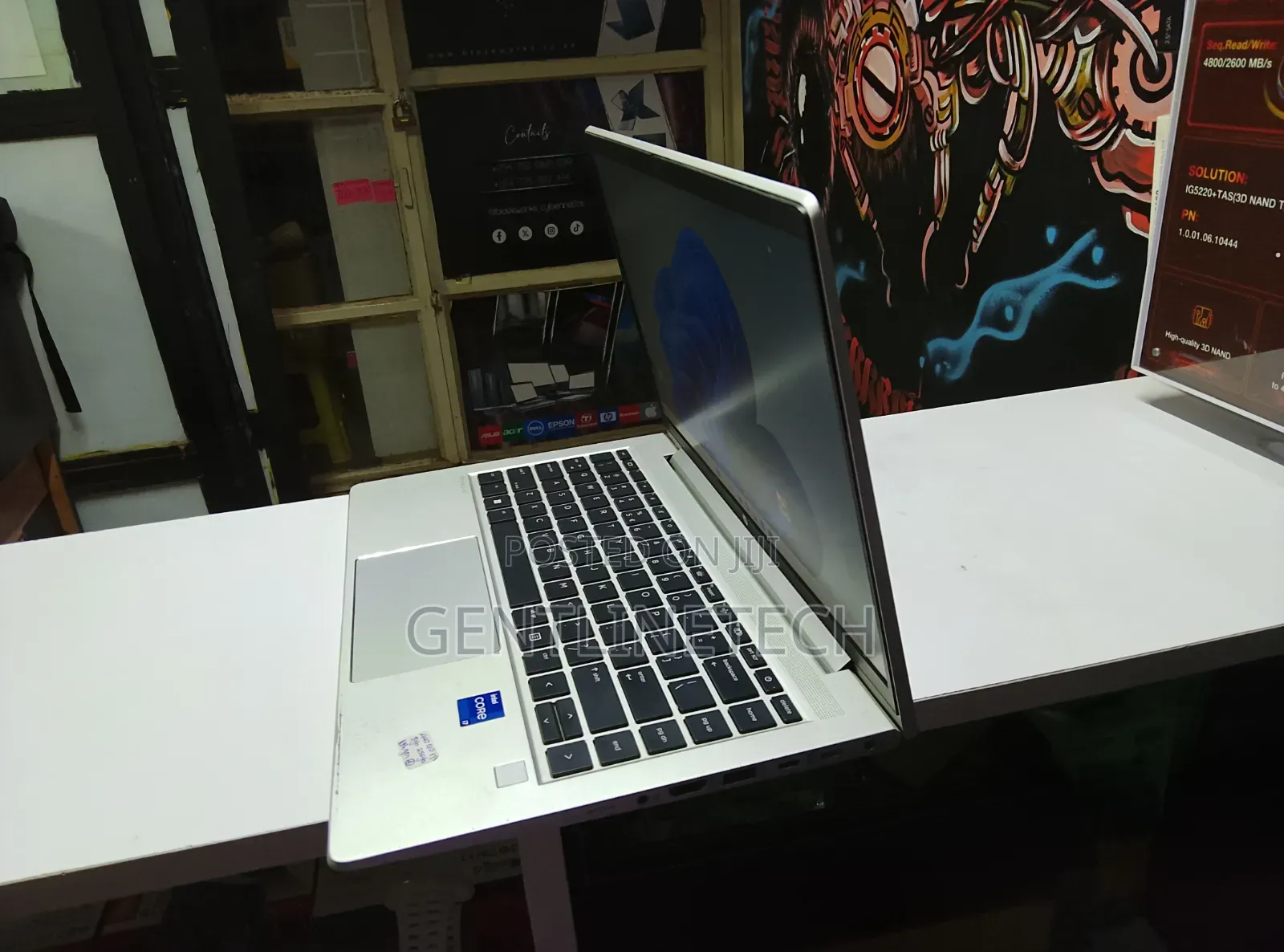 Laptop HP ProBook 440 G10 8GB Intel Core i7 SSD 256GB