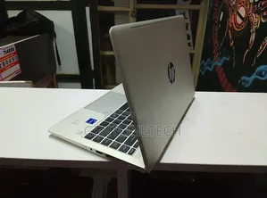 Laptop HP ProBook 440 G10 8GB Intel Core i7 SSD 256GB