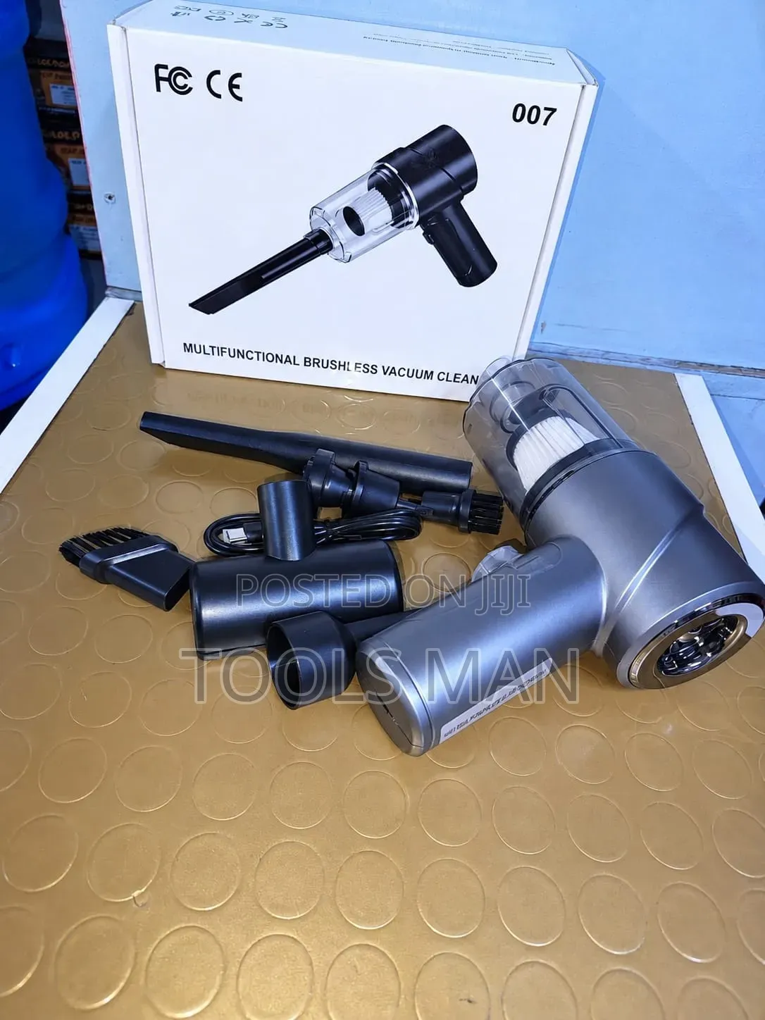 Vacuum cleaner.Multifunctional Brushless,rechargeable,portable Machine