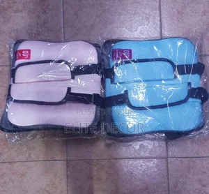Portable Children's Car Seat Cushion With Safety Harness