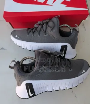 Nike Free Metcon Sneakers Sports Shoe.