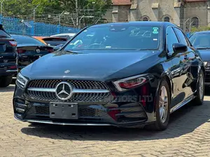 Mercedes-Benz A-Class 2019 Black