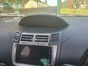 Toyota Vitz 2007 Beige