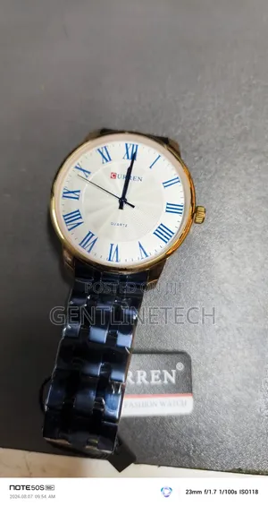 Curren 8422 Premium Unisex Quartz Watch