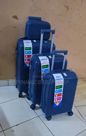 4 I. 1 Unbreakable Suitcase Sz 4