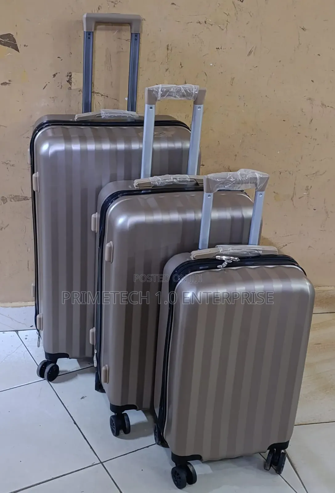 Size 4 Suitcase 3 in 1