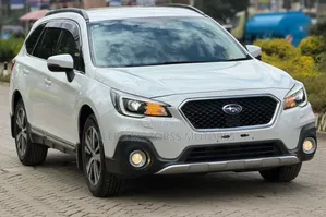 Subaru Outback 2019 White