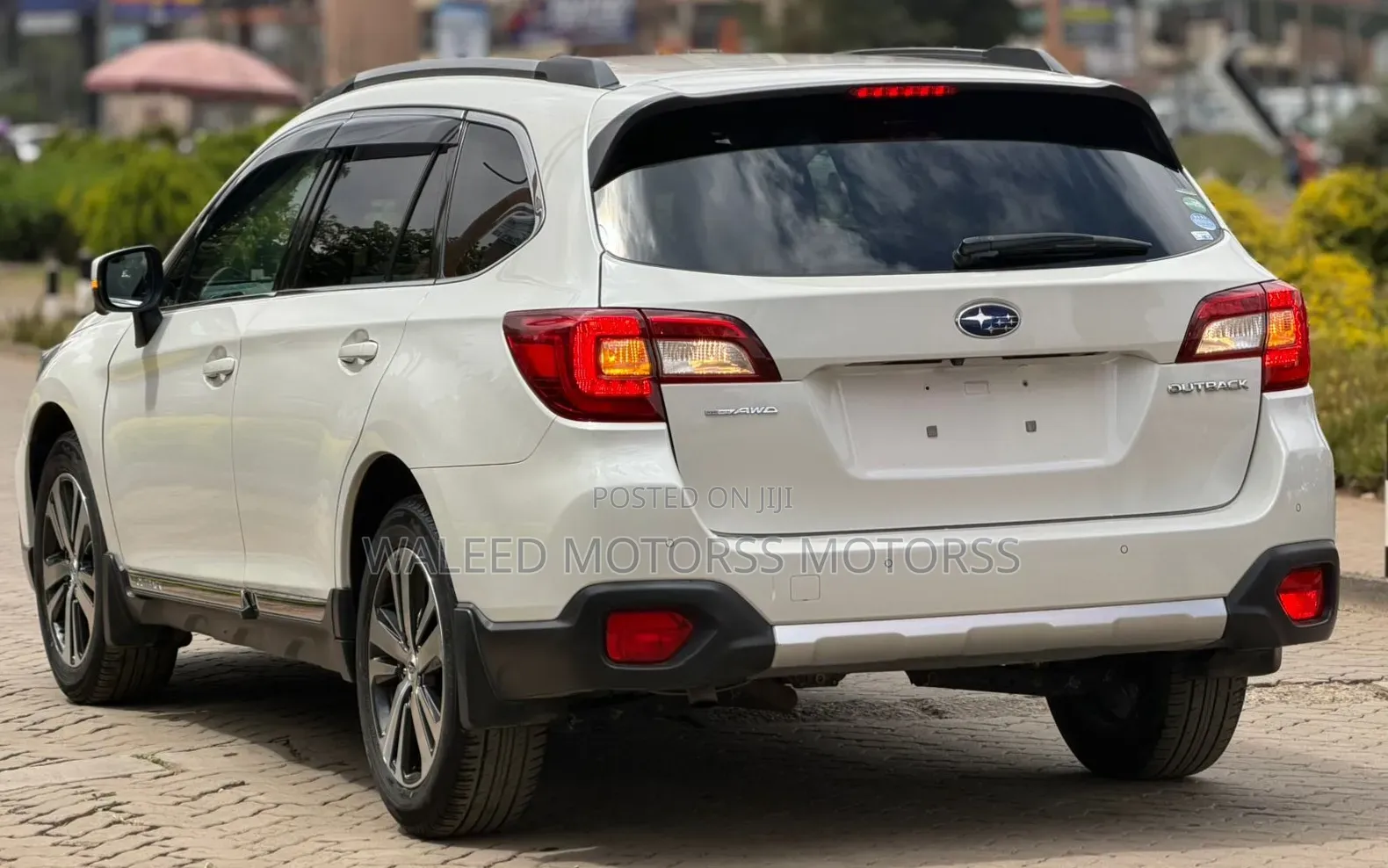 Subaru Outback 2019 White