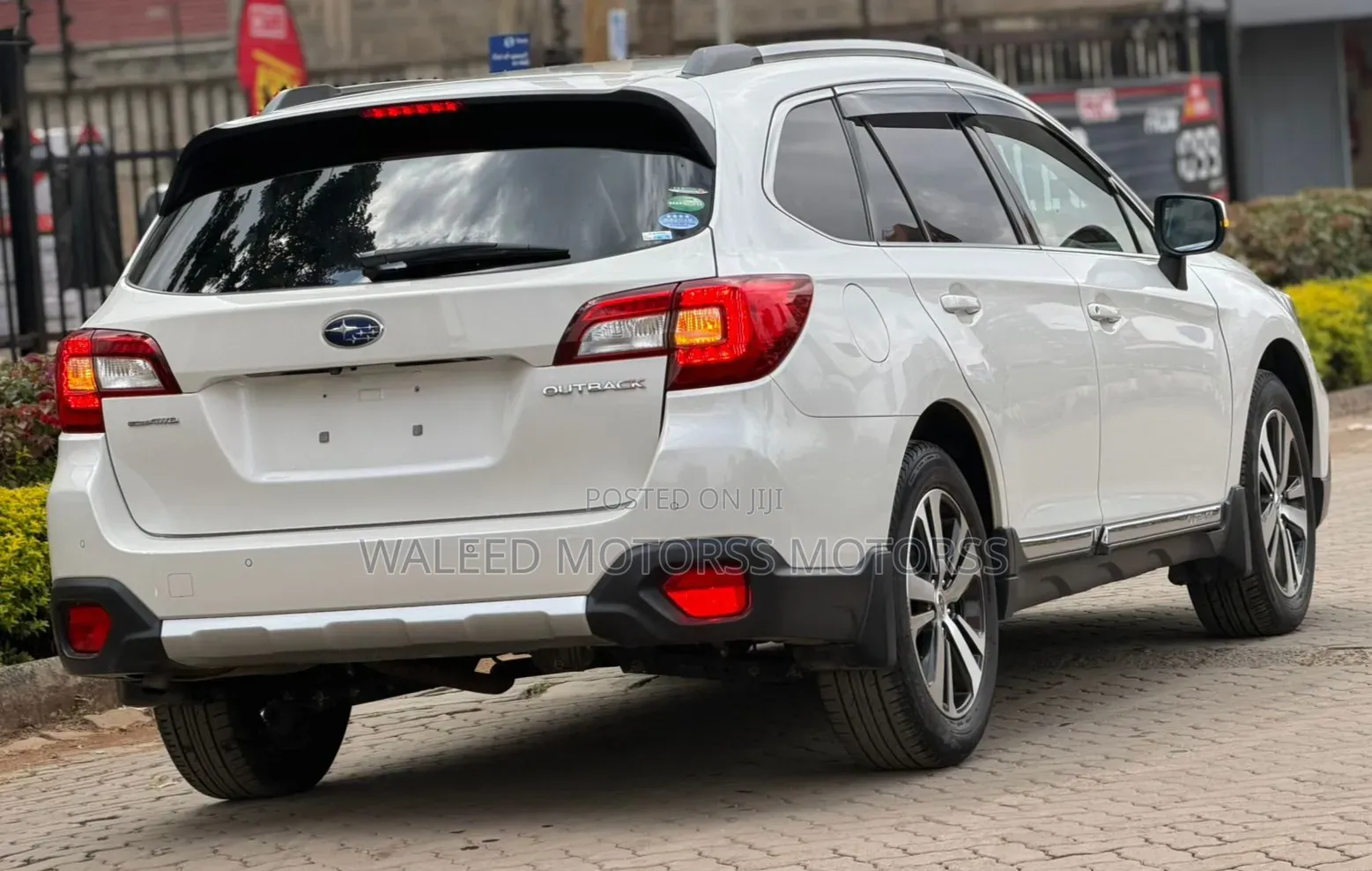 Subaru Outback 2019 White