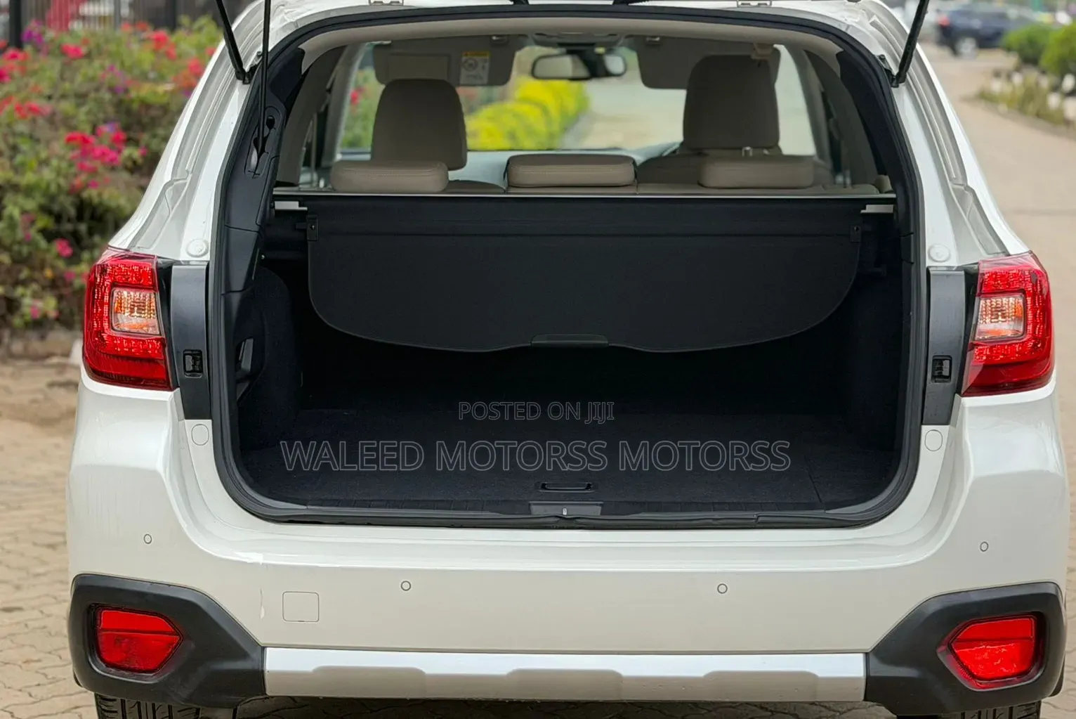 Subaru Outback 2019 White