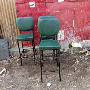 Green High Stools Chairs With Standard Leg's Frame