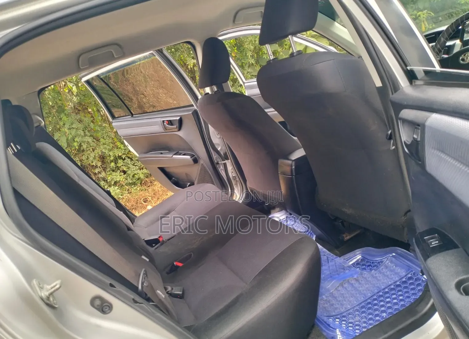 Toyota Corolla Fielder 2015 Silver