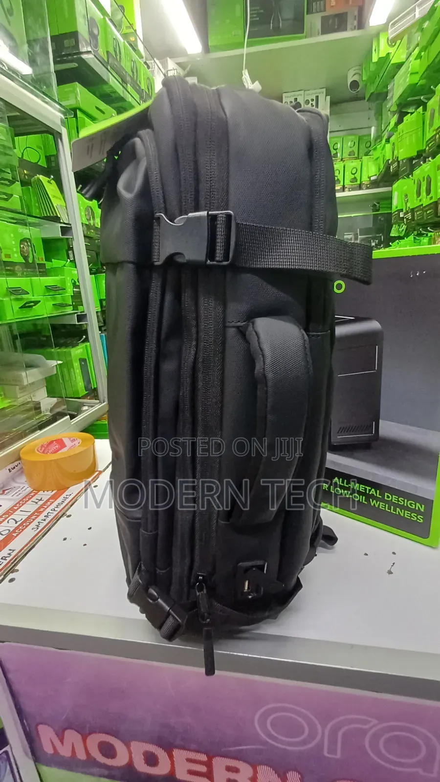 Oraimo MegaCarry Expandable Waterproof With USB Charging Port