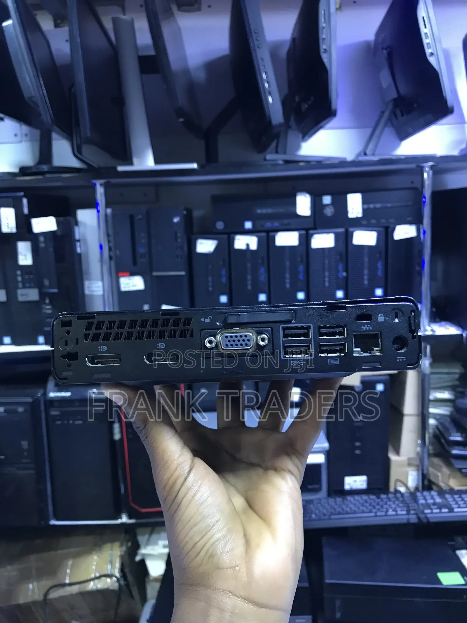 Desktop Computer HP EliteDesk 800 G3 8GB Intel Core i5 SSD 256GB