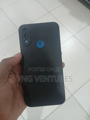 New Huawei Y7 32 GB Blue