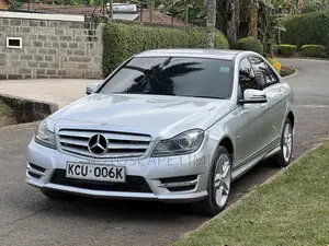 Mercedes-Benz C200 2012 Silver