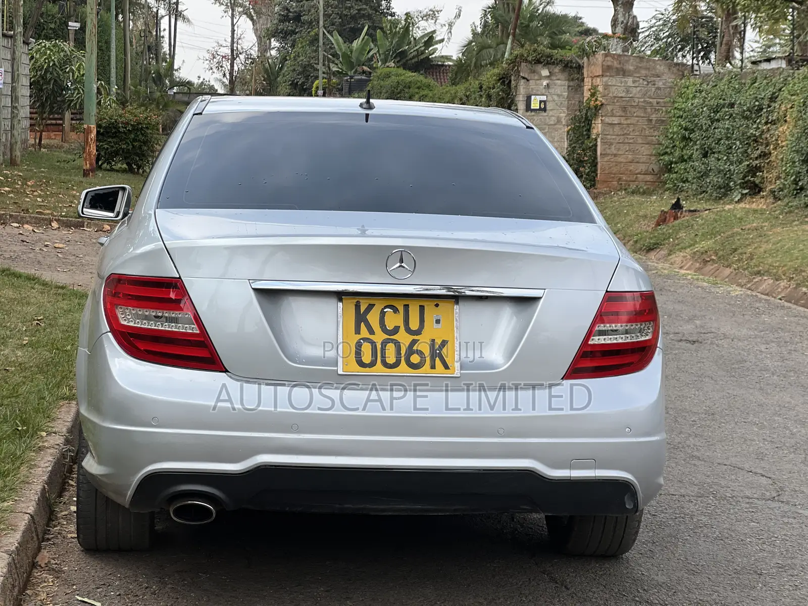 Mercedes-Benz C200 2012 Silver