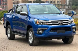 Toyota Hilux 2019 Blue