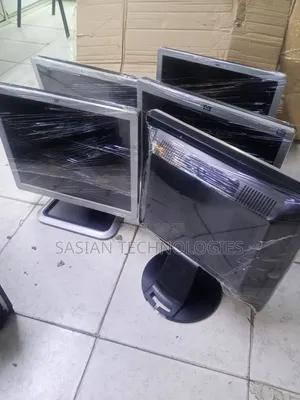 17 Inches HP Monitor