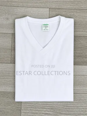 Plain v-Neck Tee