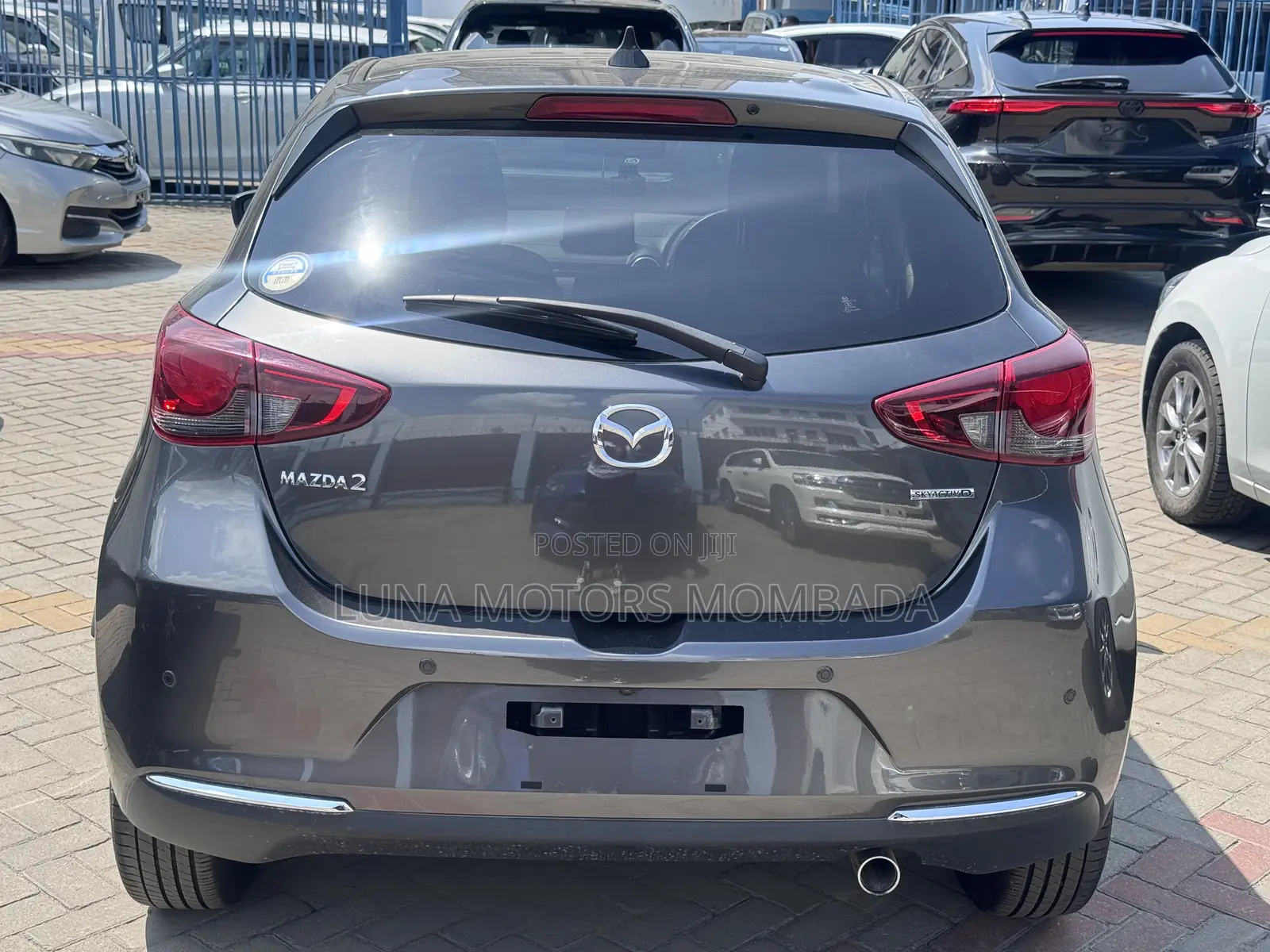 Mazda 2 2020 Gray