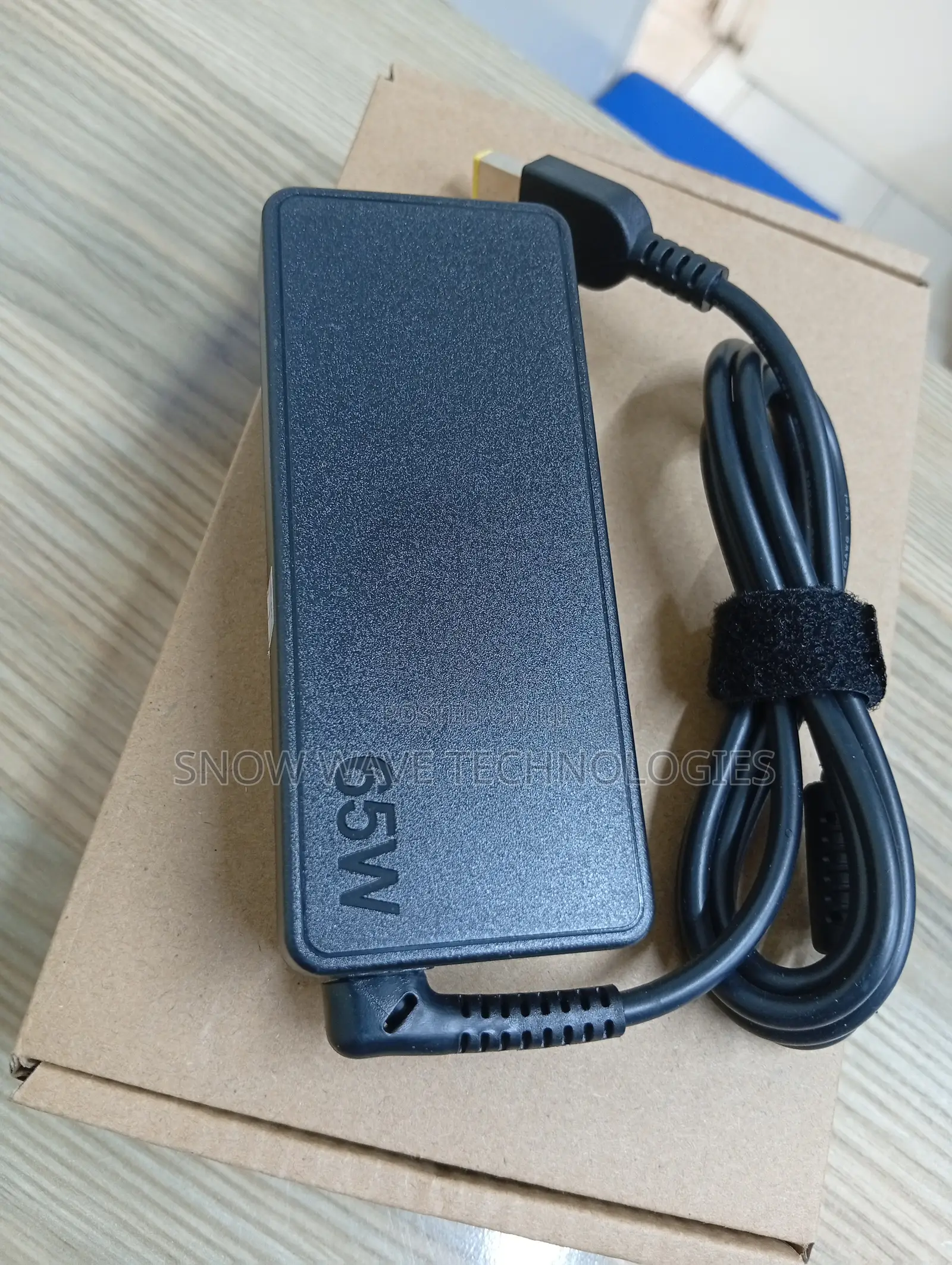 Lenovo USB 65w Charger