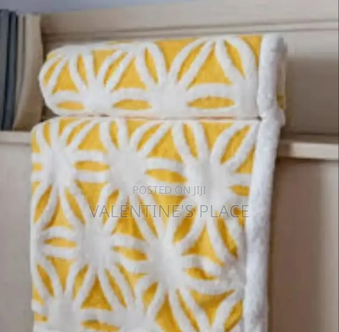 Patterned Sherpa Throw Blankets