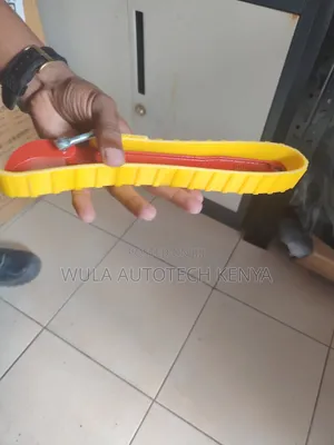 Comfortable Handle Heavy Duty Oil Filter Opener /Spanner Sunshine