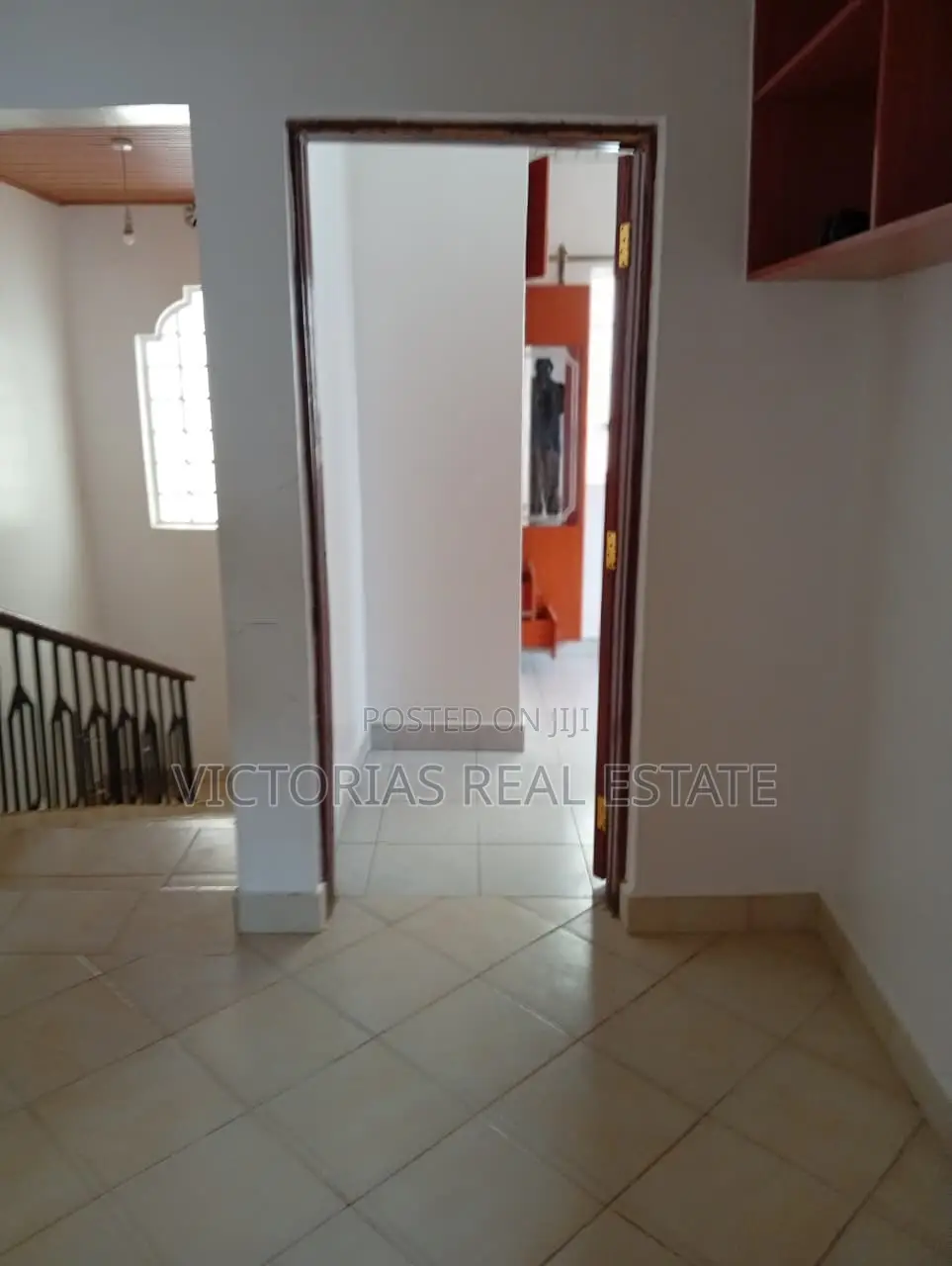 5bdrm Maisonette in Complex Utawala for rent