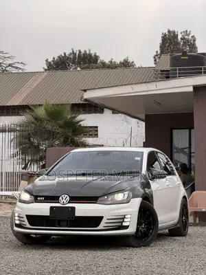 Volkswagen Golf GTI 2014 White