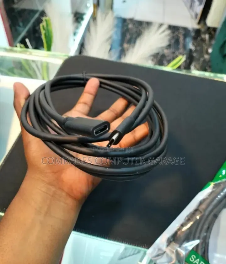 USB-C Extension Cable