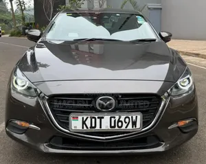 Mazda Axela 2018 Gray