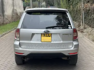 Subaru Forester 2011 Silver