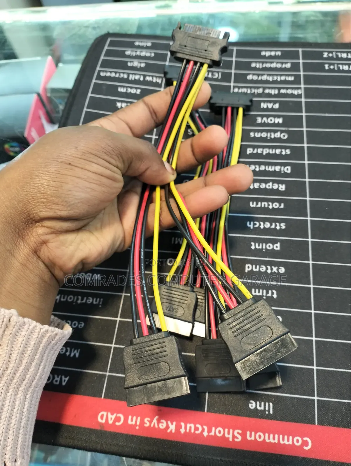 SATA Power Cable Splitter – 1 to 2 SATA Power Connectors
