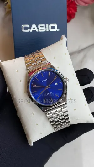 Casio Men Watch That Matches Your Outfit. Delivery Services Available.