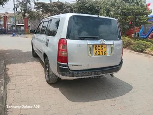 Toyota Succeed 2013 Silver