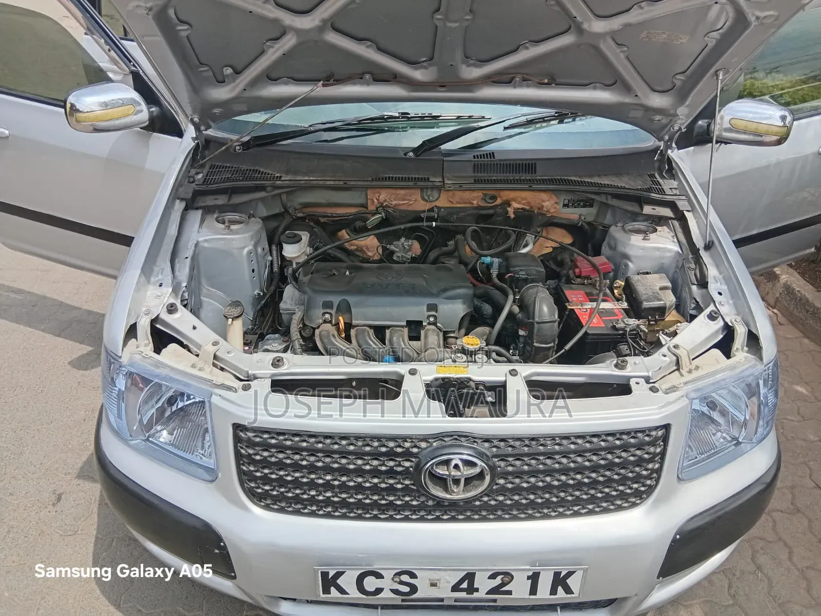 Toyota Succeed 2013 Silver