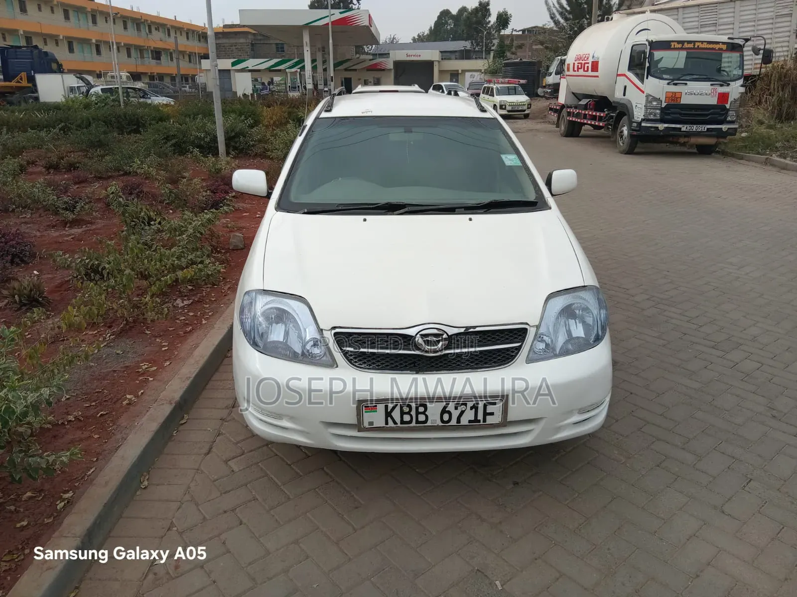 Toyota Corolla Fielder 2002 White
