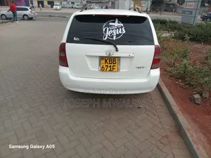 Toyota Corolla Fielder 2002 White