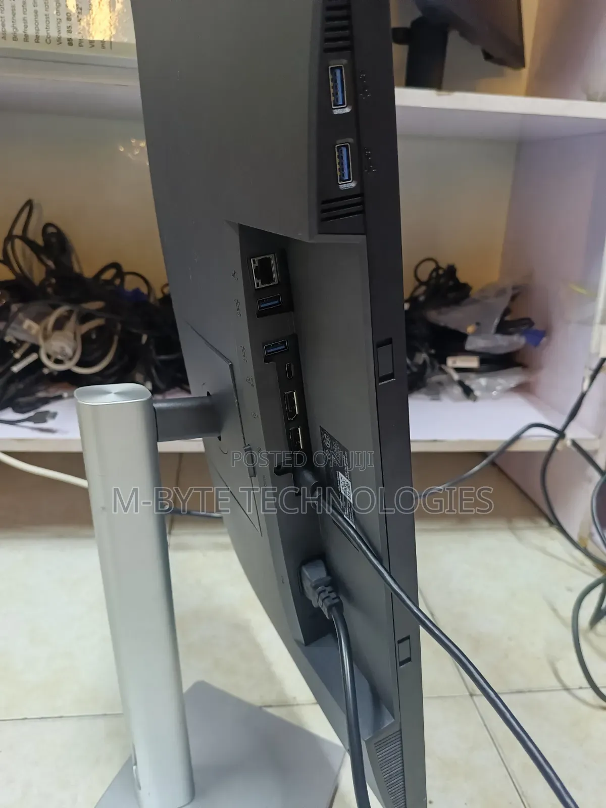 Dell P2422HE Monitor