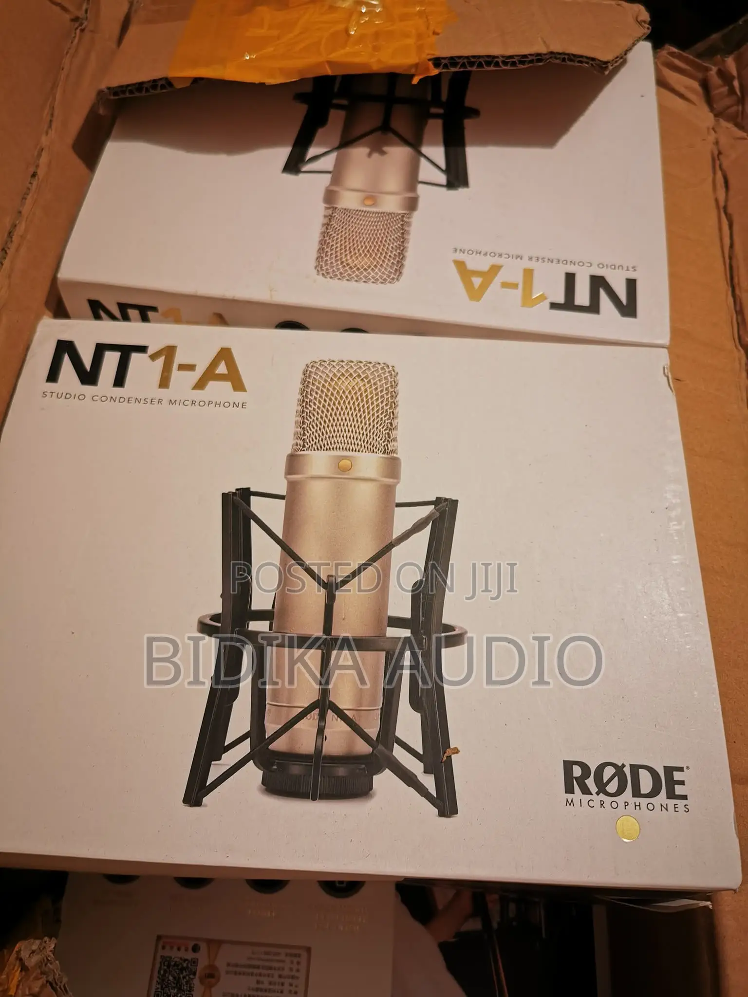 RØDE NT1-A Large Diaphragm Microphone