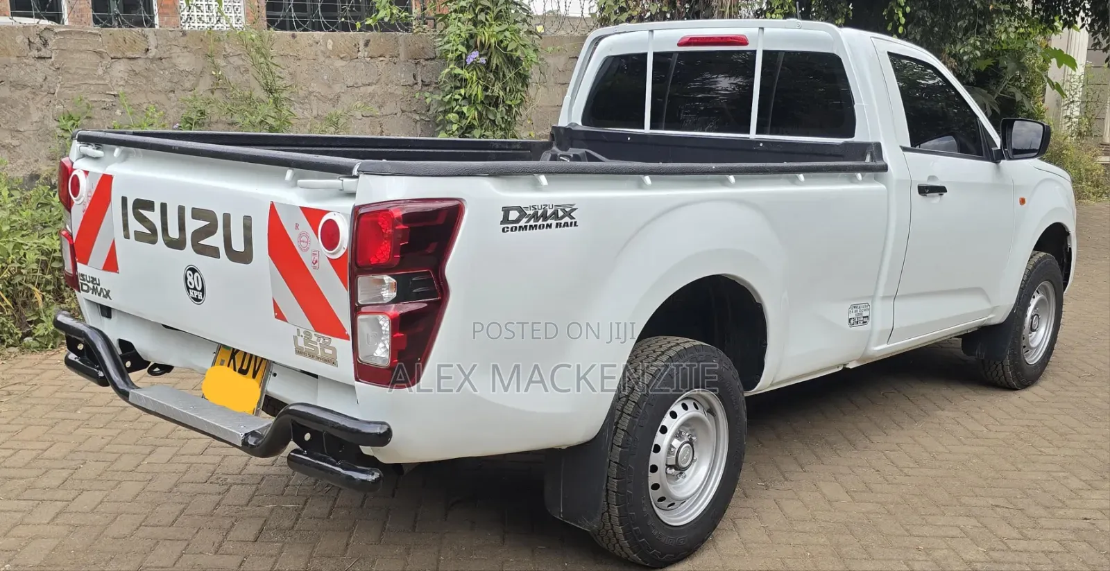 Isuzu D-MAX 2025 White