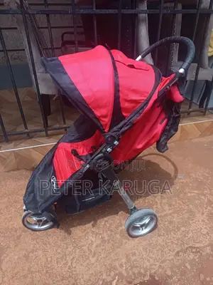 Light Weight Baby Stroller in Good Condition
