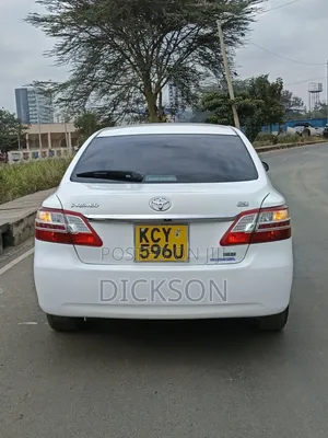 Toyota Premio 2013 White