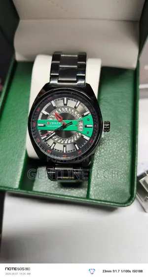 Curren M8403 Classic Men's Wristwatch