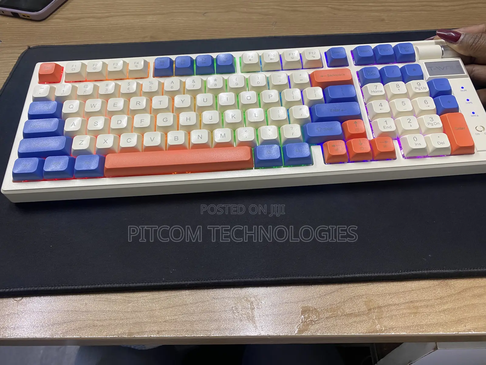 Twolf T70 Wireless Mechanical Keyboard